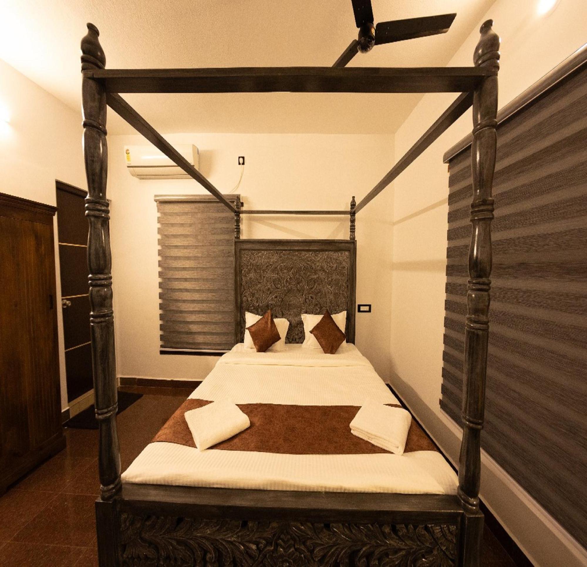 Courtyard Castle Heritage Resort Puducherry Exterior foto